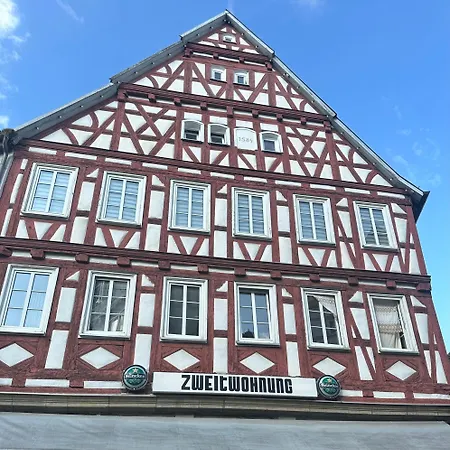 Stylisches Apartment Mit Grossem Tageslichbad Am Marktplatz Leonberg Exterior photo